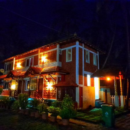 Glucklich Beach Cottages Kundapura Buitenkant foto
