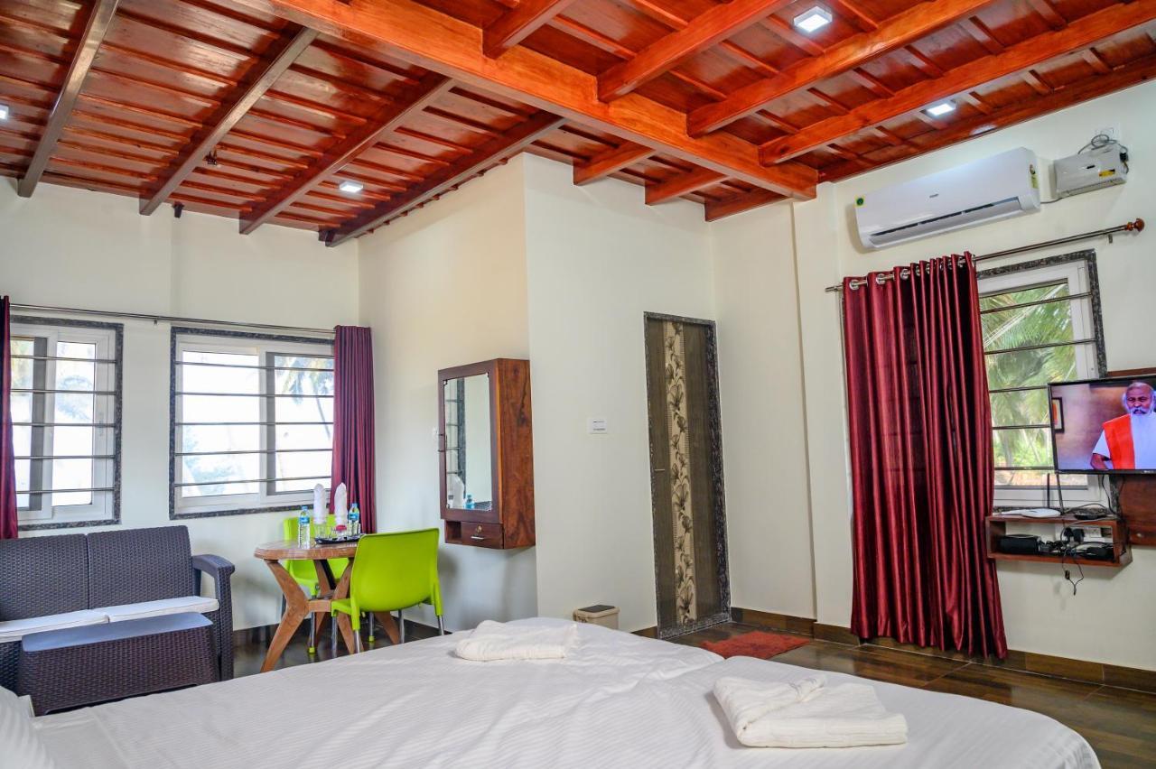 Glucklich Beach Cottages Kundapura Buitenkant foto