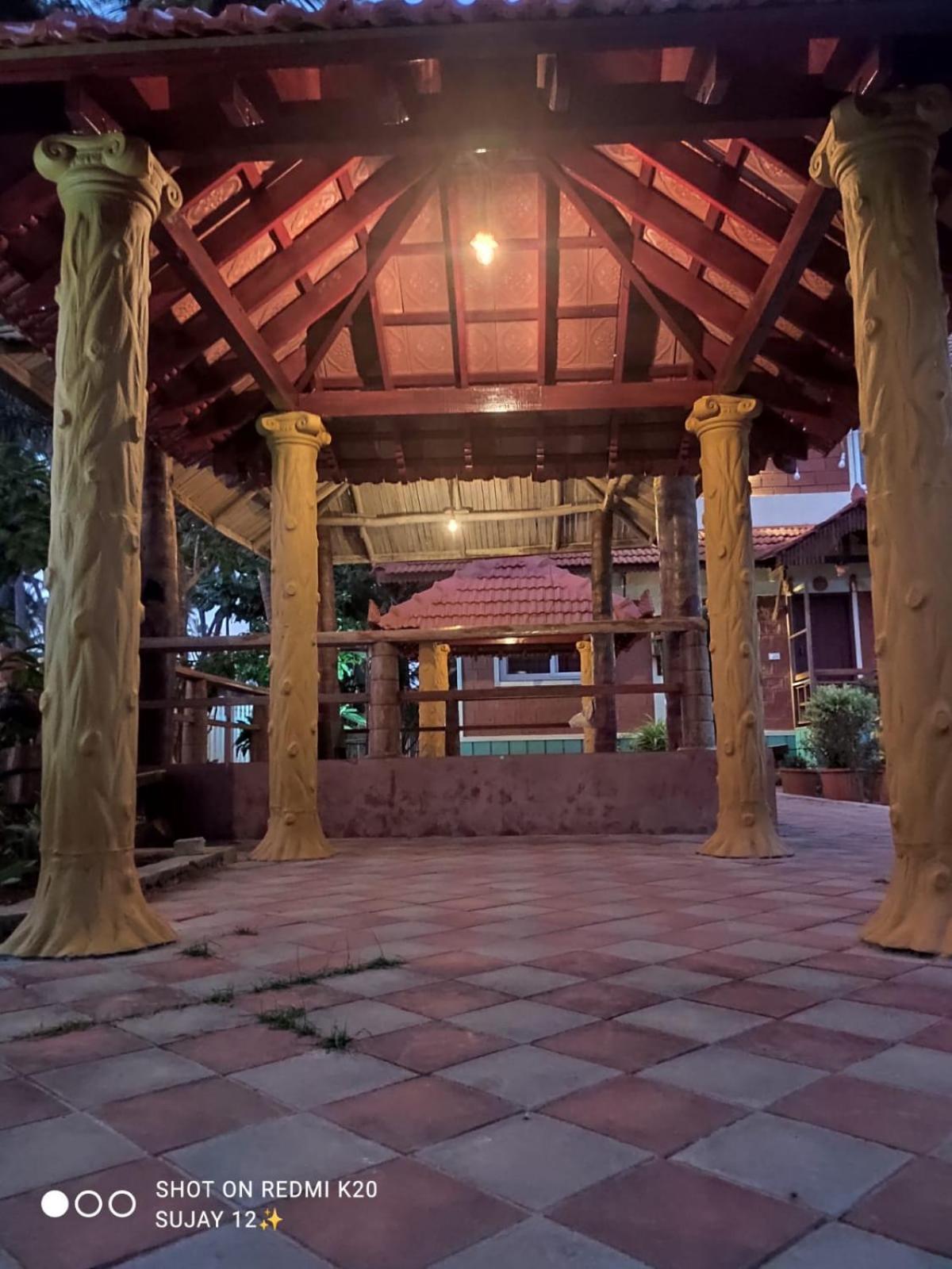 Glucklich Beach Cottages Kundapura Buitenkant foto