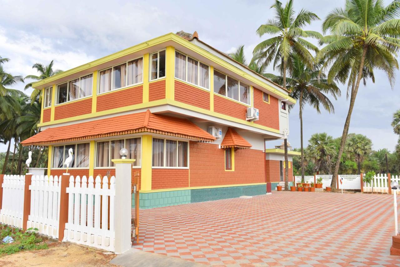 Glucklich Beach Cottages Kundapura Buitenkant foto